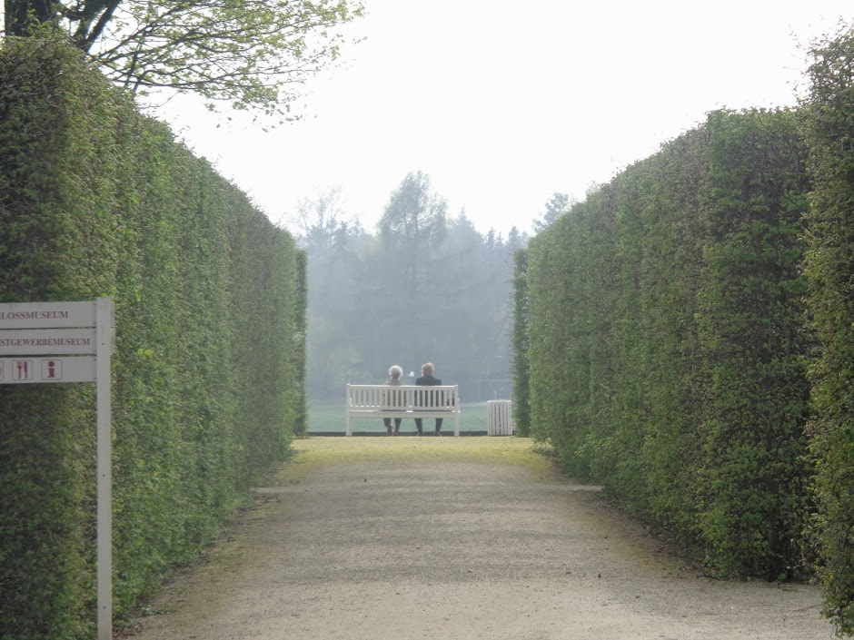 tungkol sa kung saan saan