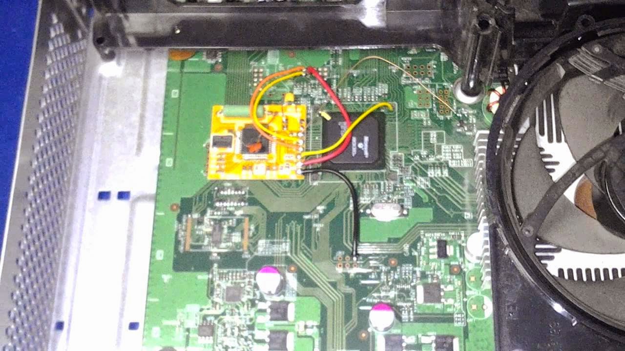 Xbox 360 trinity x360run. Xbox 360 slim freeboot. Xbox 360 freeboot corona. Xbox 360 run чип. Xbox 360 freeboot чип.