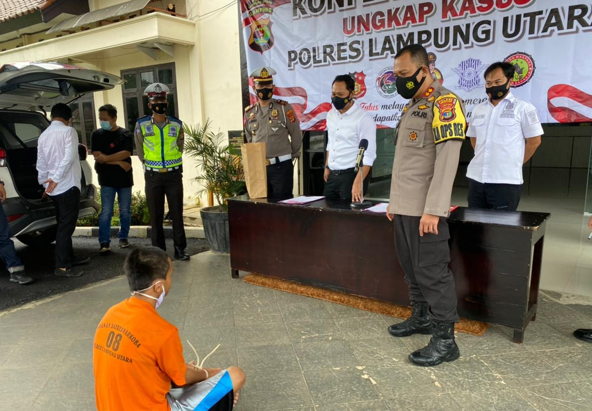 Lempar Mobil Patroli Polisi, Pemuda di Lampura Ditangkap Jajaran Polres