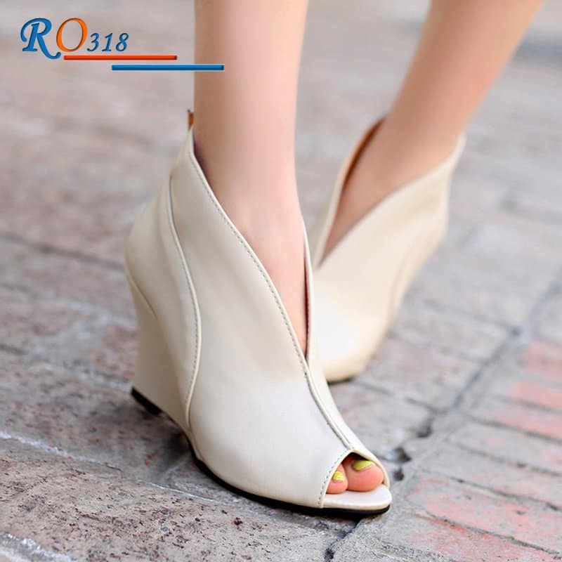 GIÀY SANDAL RO318 9 5ed37a0d913e3f35692afb6e 1635945505359 3caf5a37 fa7a 4937 bcdf 76ce375efc23