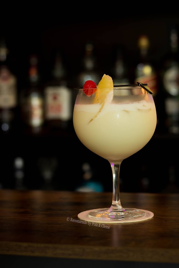 Receta de Piña Colada en Coctelera www.recomiendoblog.com