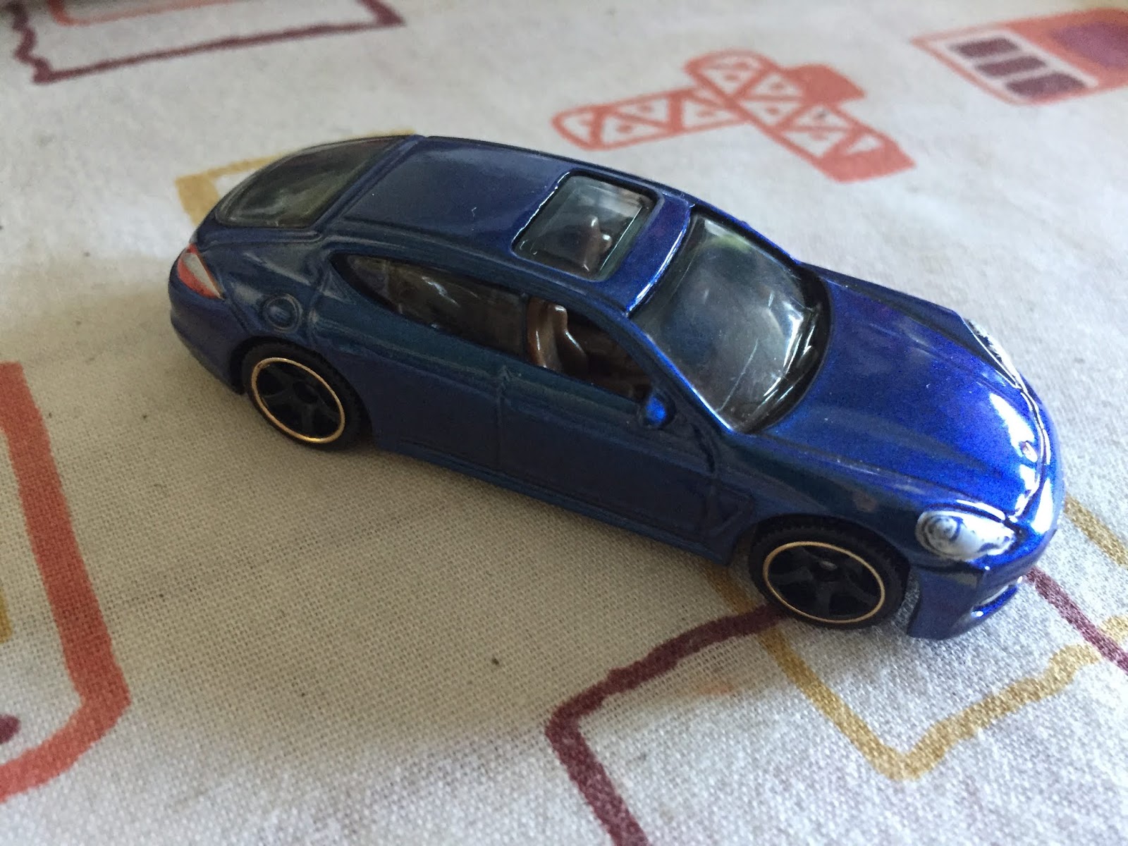 porsche panamera matchbox