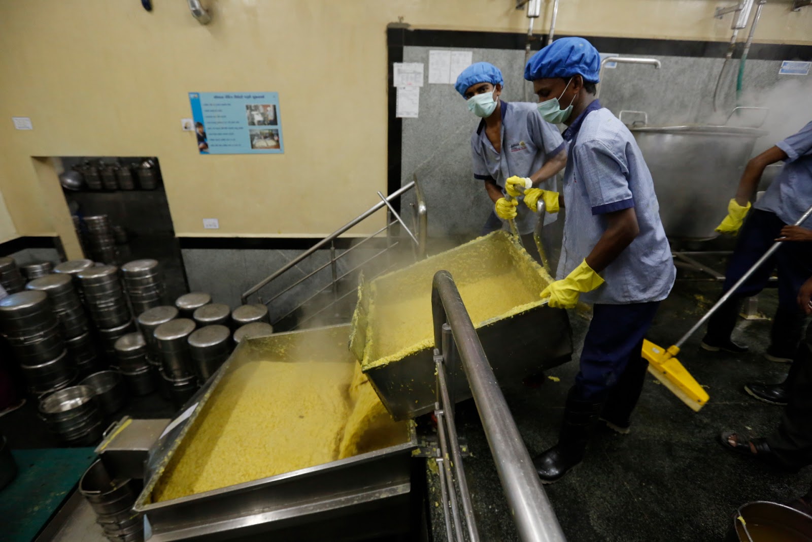 Akshaya Patra Vadodara Kitchen Photo Gallery