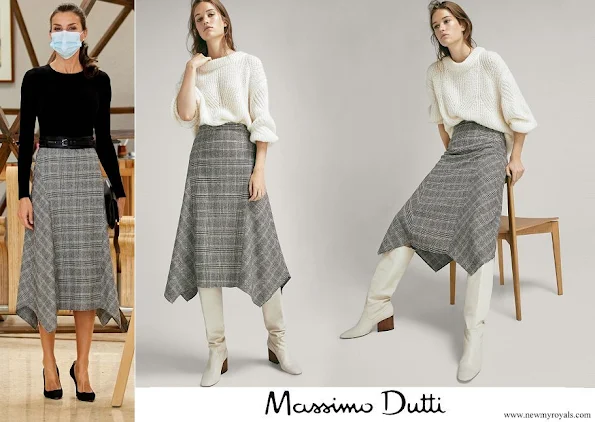 Queen Letizia wore Massimo Dutti Pointed check wool skirt
