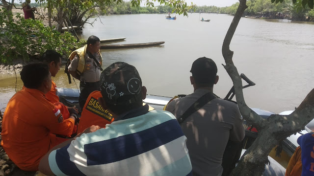Bocah Korban Perahu Tenggelam Satu Keluarga Ditemukan Tak Bernyawa Oktober 8, 2019
