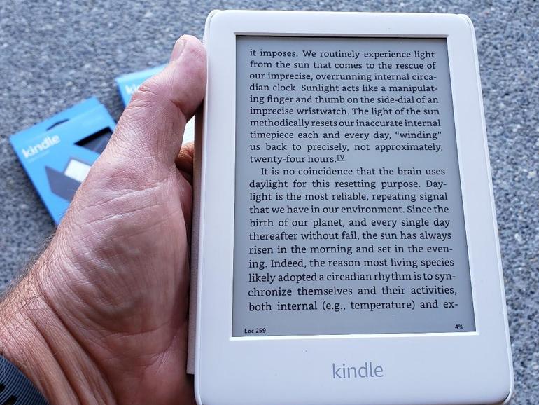 كتابة كتب إلكترونية ونشرها على Amazon Kindle Direct Publishing (KDP)