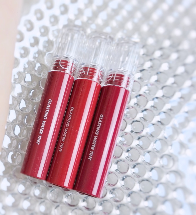 Romand Glasting Water Tint swatches review