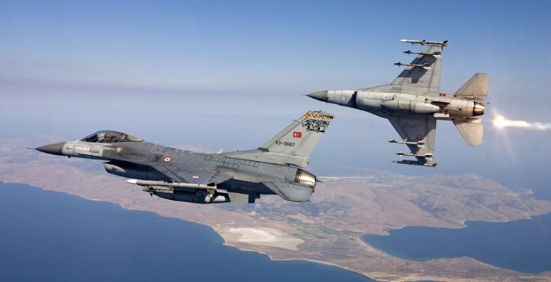 Military And Commercial Technology Turkey Violates Us Law When Its F 16s Fly Over The Aegean Voennye Istrebiteli Aviaciya Voennyj Samolet