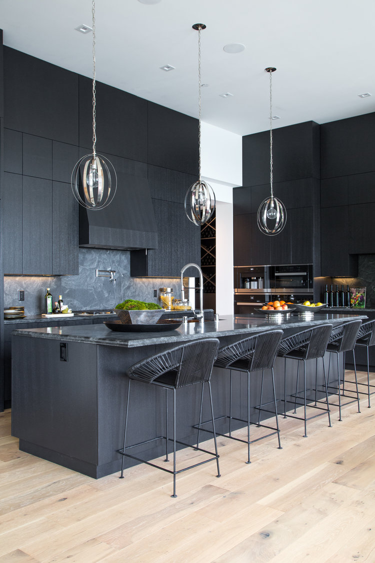 Accent Black: House Beautiful