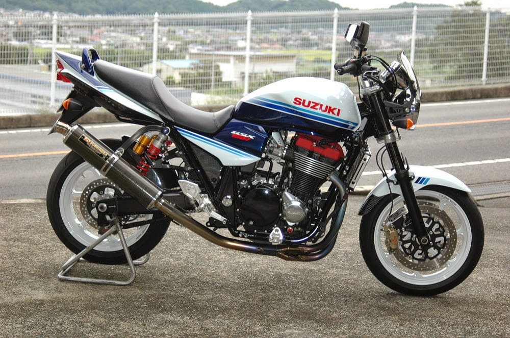 Planet Japan Blog Suzuki GSX 1400 By Kaminari Racing Planet Japan Blog Suzuki GSX 1400 By Kaminari Racing