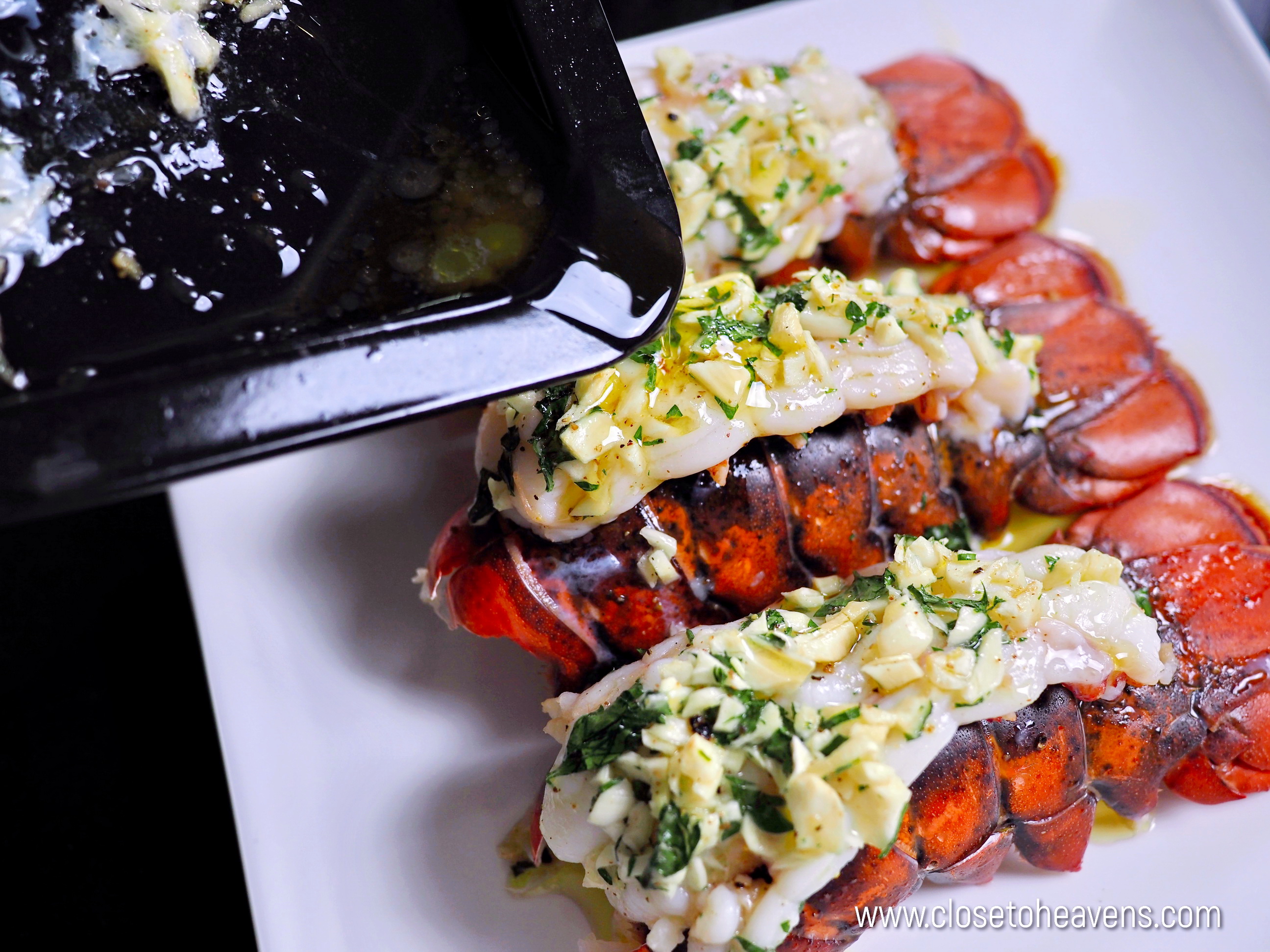 Garlic Butter Lobster Tails recipe สูตรหางกุ้ง ล็อบสเตอร์อบเนยกระเทียม