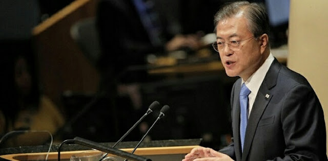 Demi Atasi Corona, Presiden Moon Jae-in Dan Jajarannya Kembalikan 30 Persen Gaji Ke Kas Negara