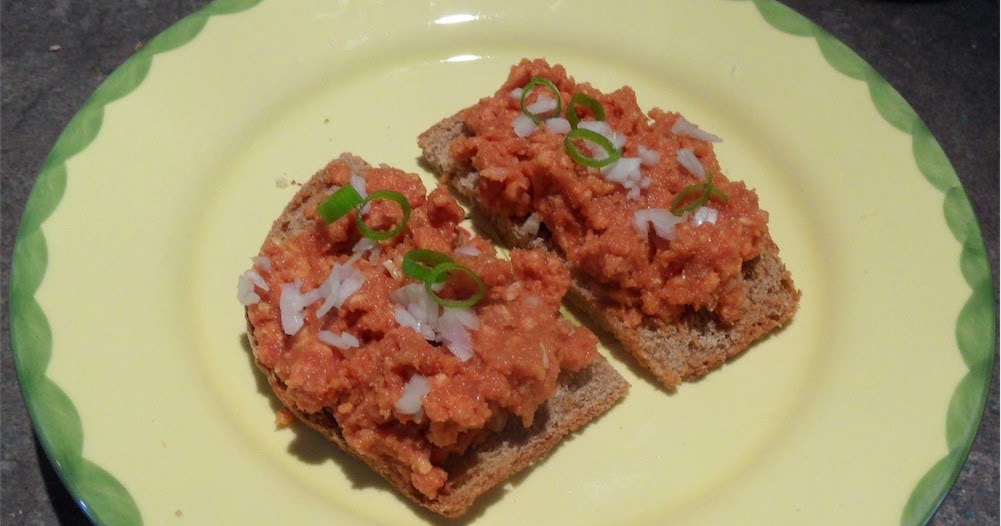Engelwortel Vegan broodje tartaar Engelwortel Vegan broodje tartaar