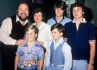 Boomer S Beefcake And Bonding Dom Deluise And Sons Gay Stereotypes Were A Step Forward