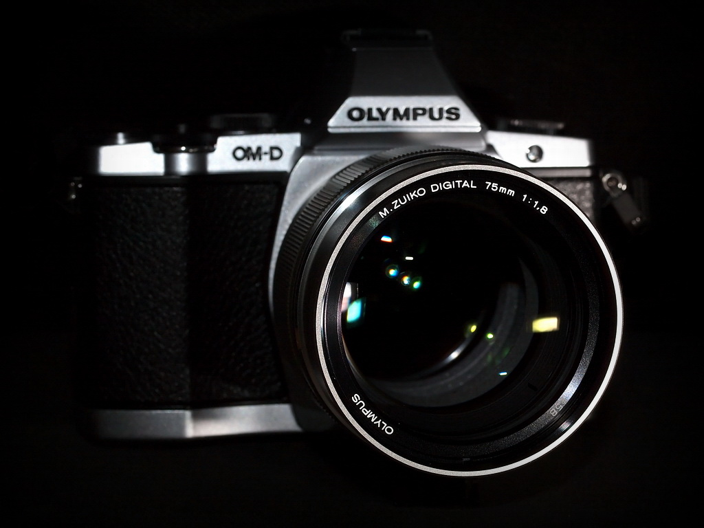 ROBIN WONG : Olympus M.Zuiko 75mm F1.8 - Truly A Marvelous Lens!