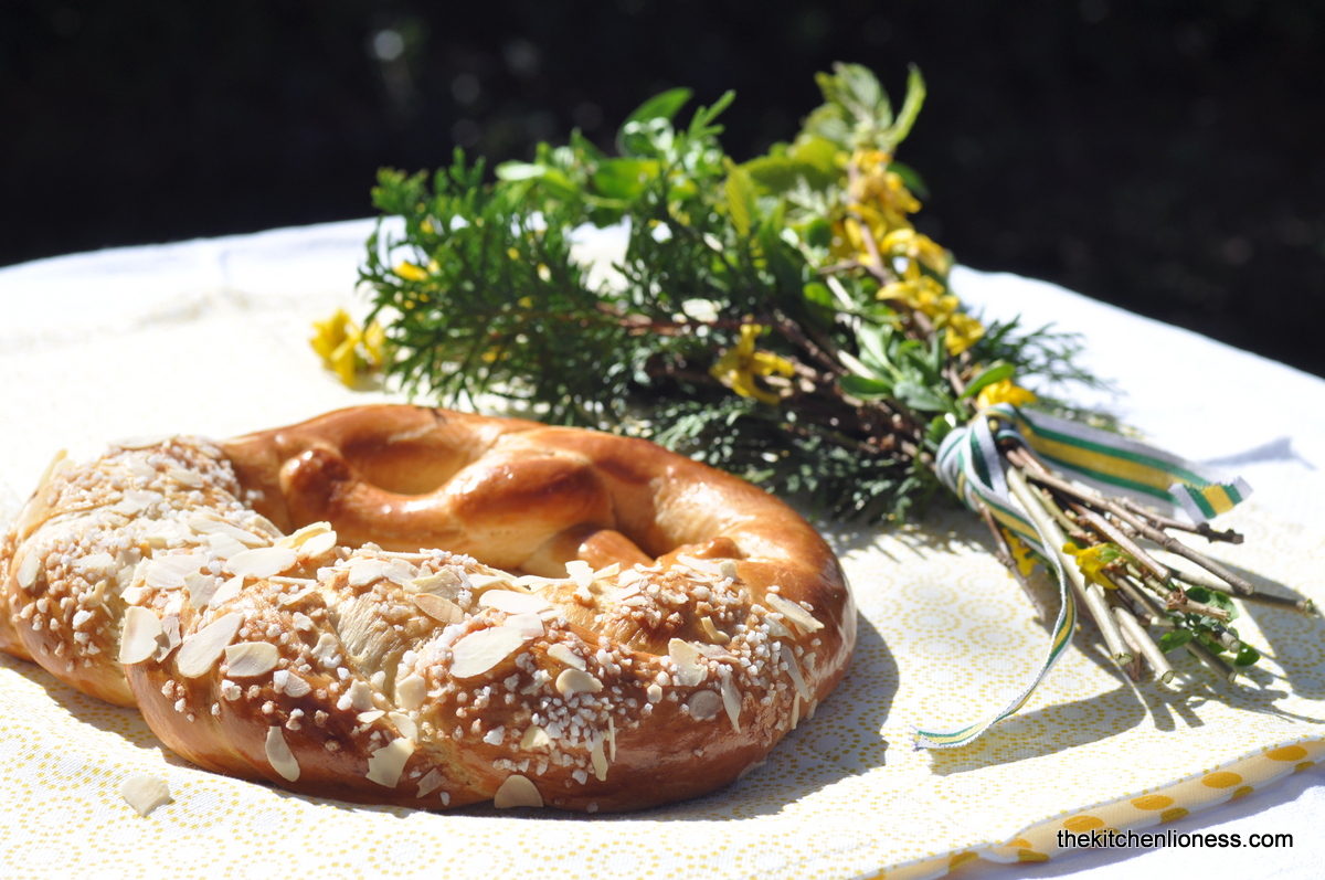 The Kitchen Lioness: Palm Sunday &amp; My Recipe for Palm Pretzels ...
