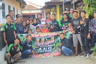 Club Motor R2 ARMY-NINJA dan Koran Cirebon Peduli Sesama Club Motor R2 ARMY-NINJA dan Koran Cirebon Peduli Sesama