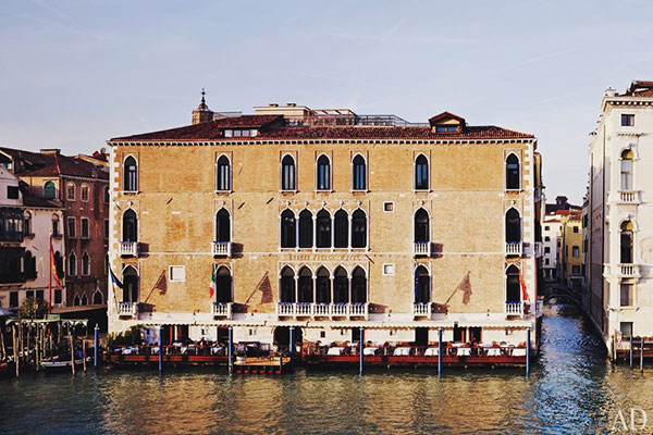 TRAVEL | PLACES : THE HISTORIC GRITTI PALACE, VENICE