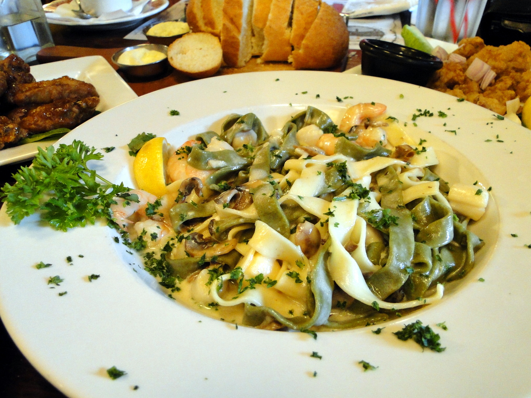 The Old Spaghetti Factory (Whistler, CANADA) ★★★☆☆ A traveling foodie