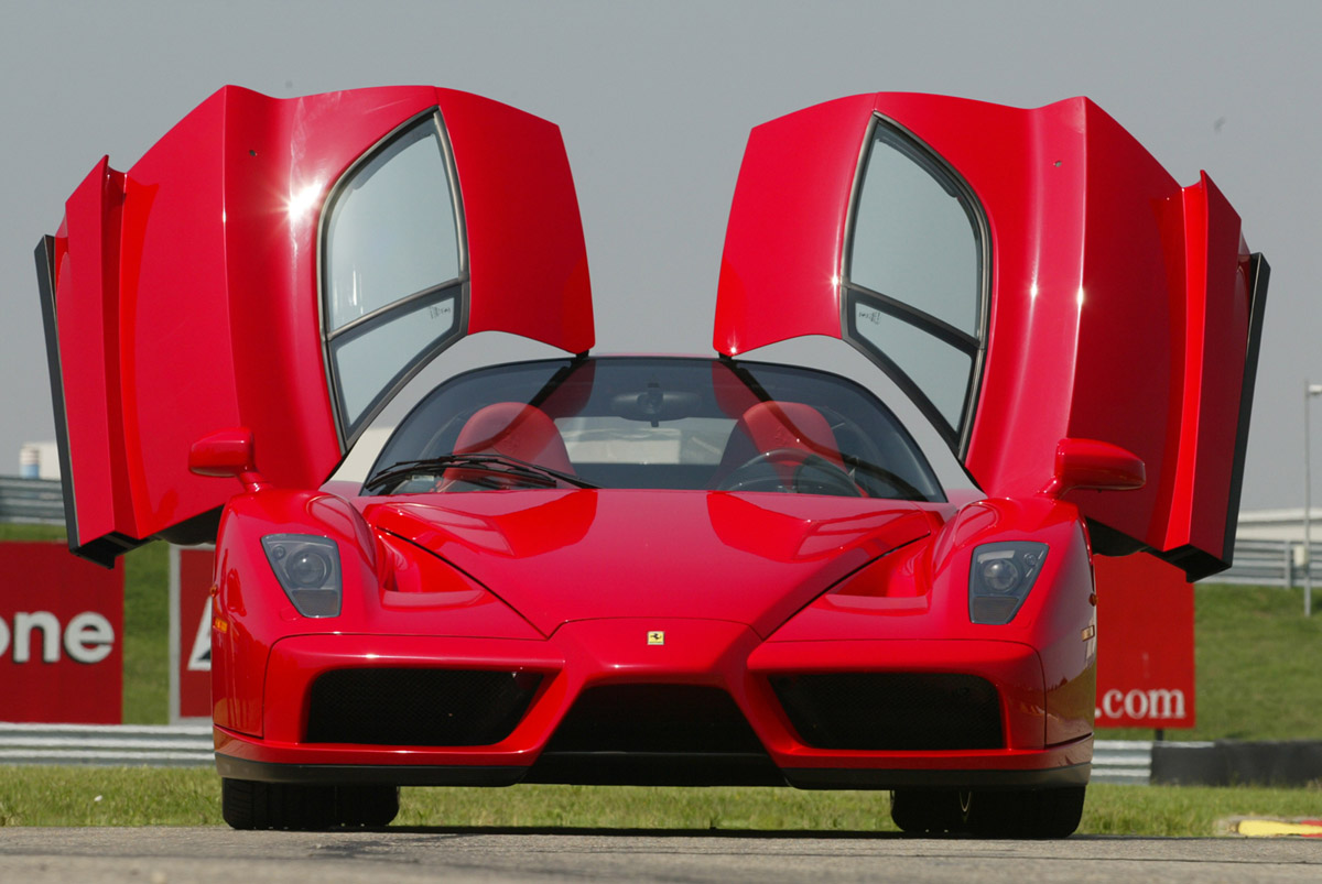 photo gallery Ferrari Enzo Cost and Review