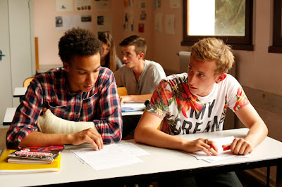 Tomas y Damien, los protagonistas de "Cuando tienes 17 años"