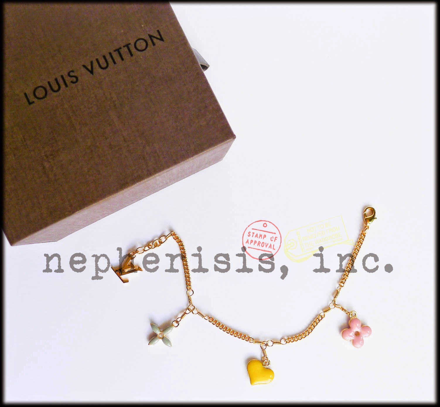 Louis Vuitton, Accessories, Authentic Louis Vuitton Simply Lv Scarf Beige