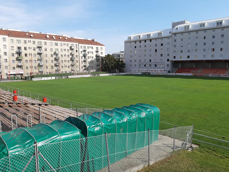 Kennergasse 3 seit 1993 Favoritner AC SV Schwechat