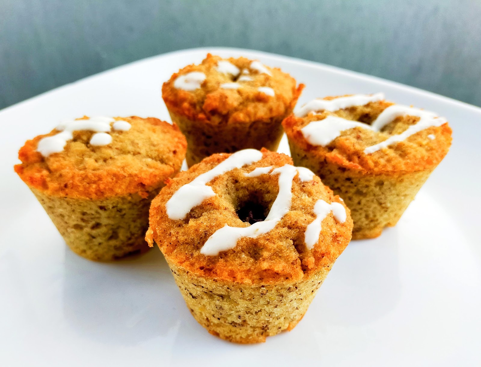 Muffins keto de naranja y arándanos