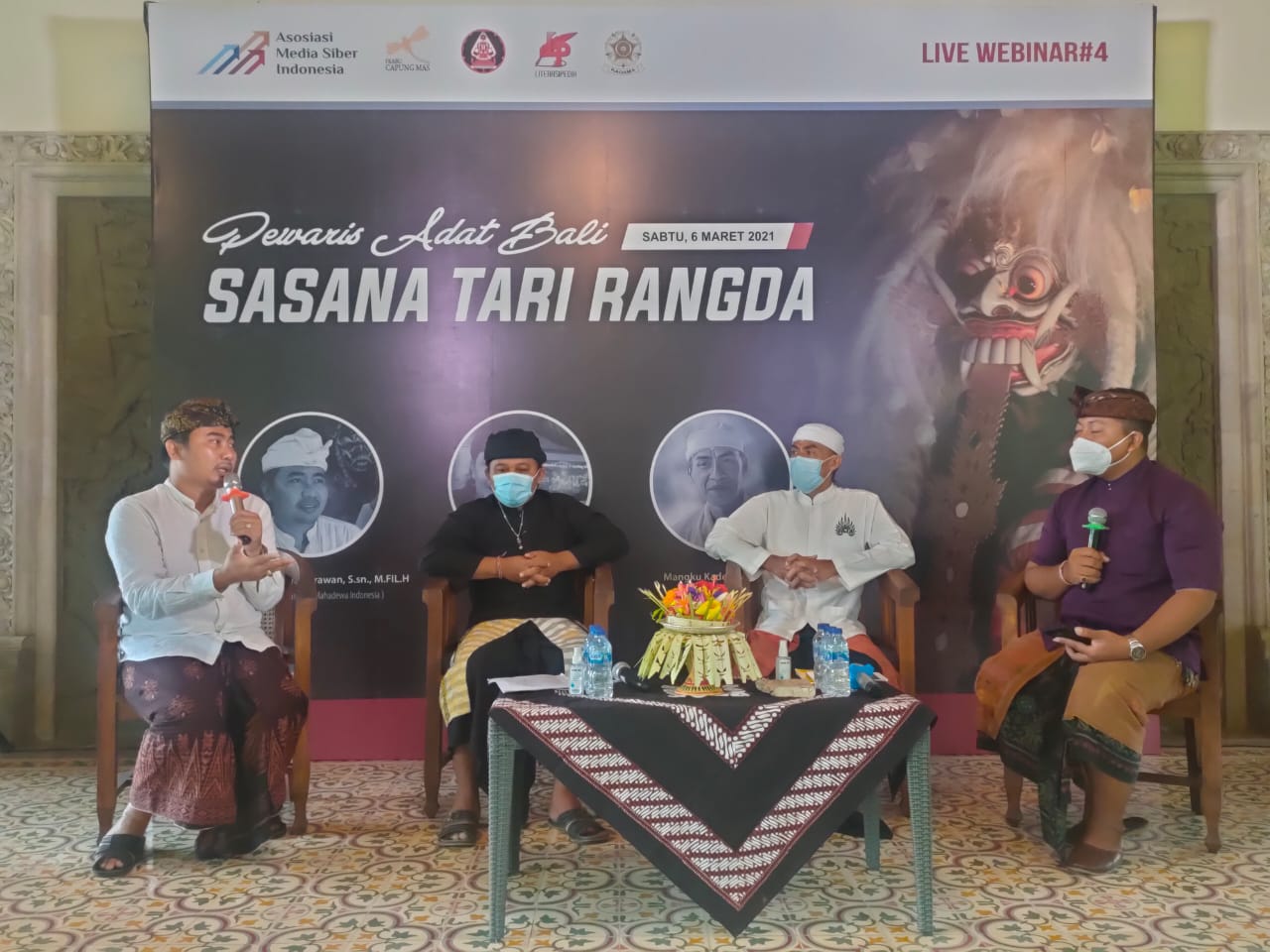 Kagama Menegakan Aturan Sasana Tari Rangda