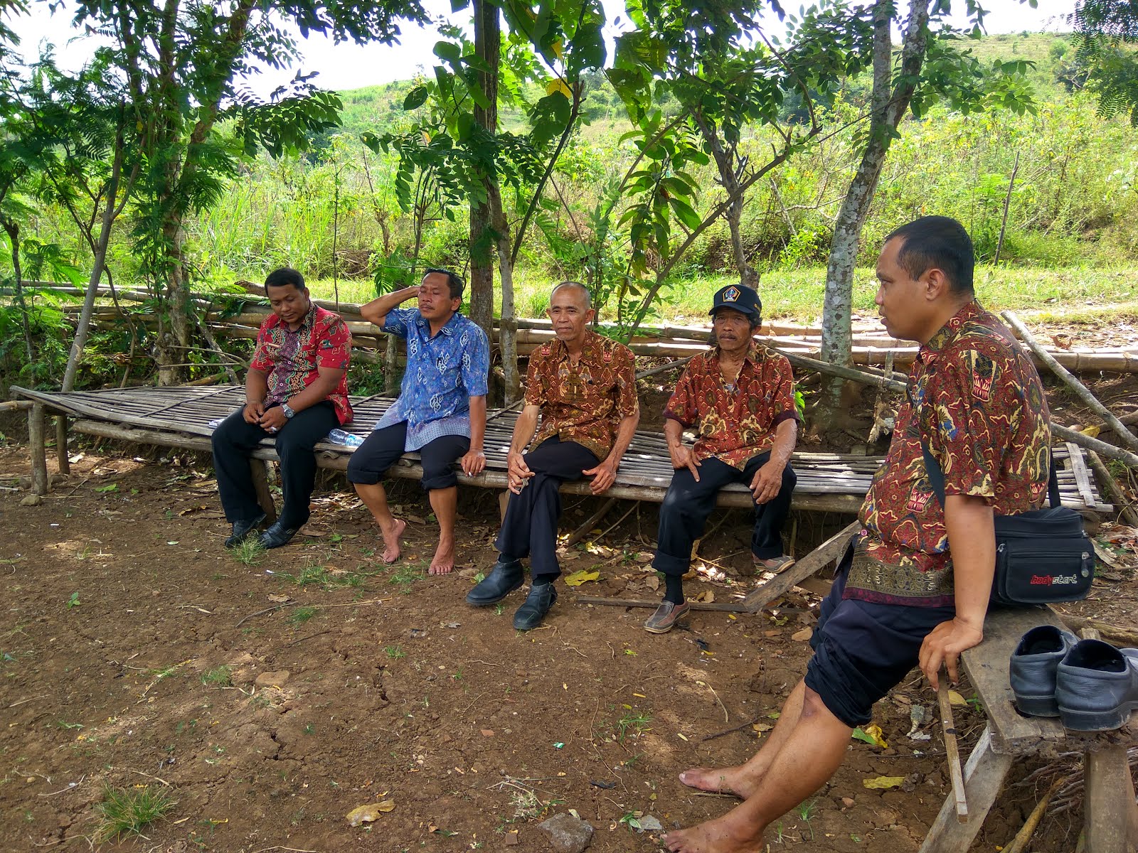 Pesona Keindahan Air Terjun "Njumeg" Kecamatan Wates Kabupaten Blitar