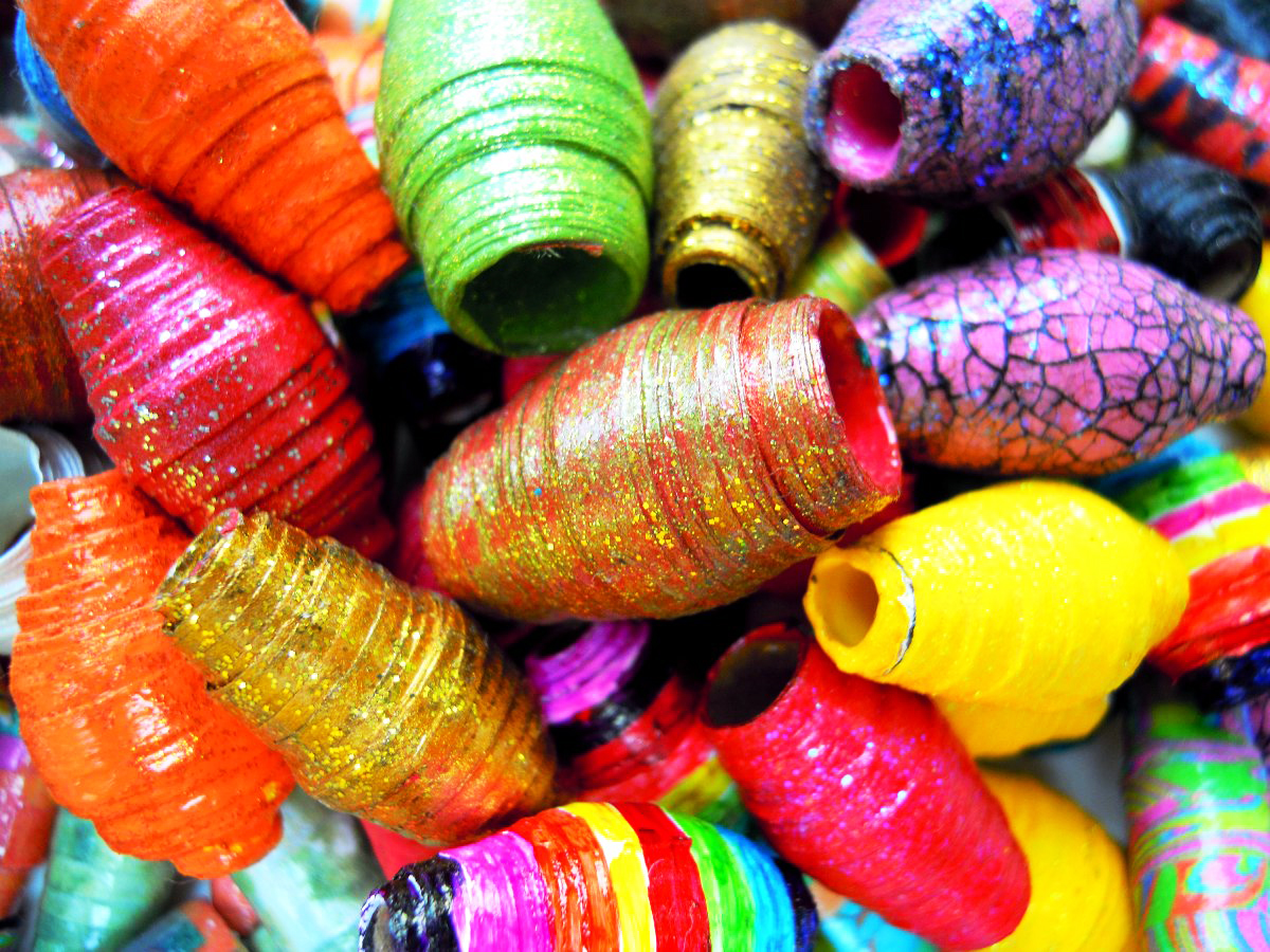 Lovinglf Designs Paper Beads