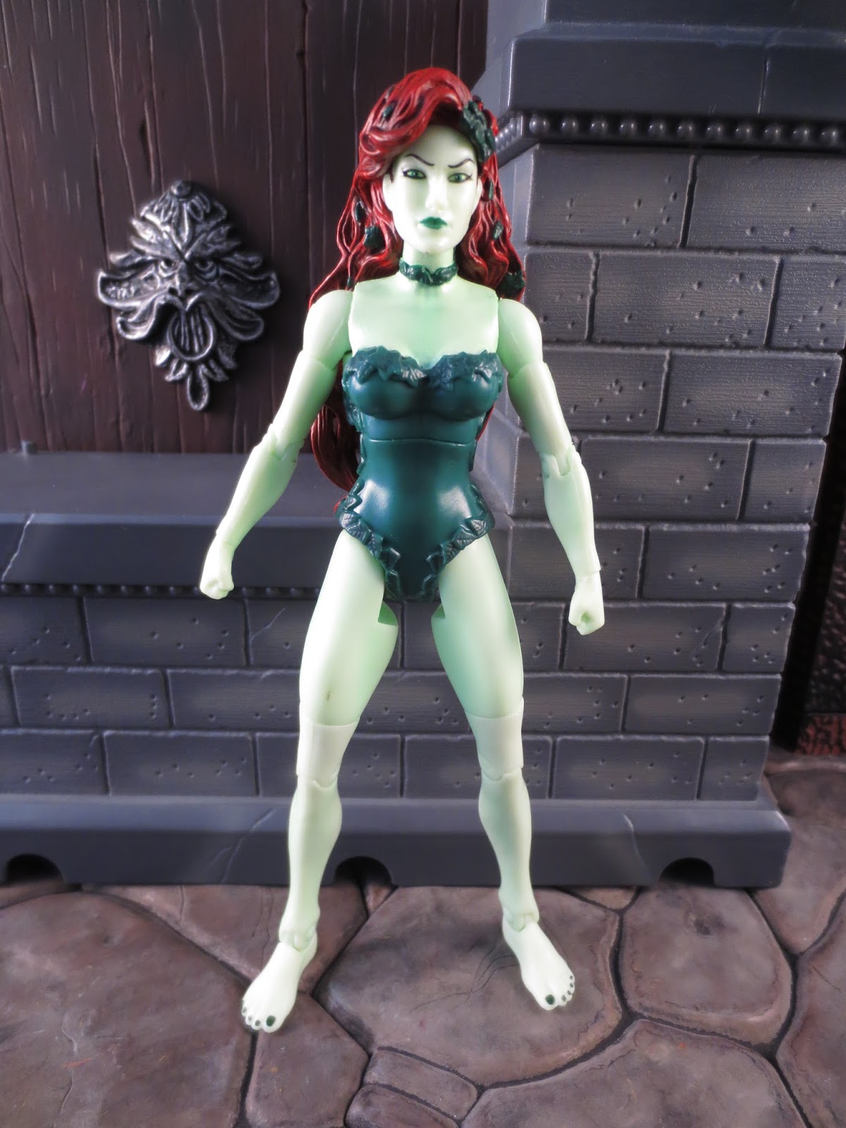 Action Figure Barbecue Action Figure Review Poison Ivy from DC