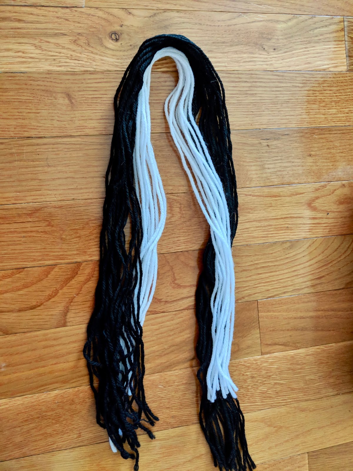 DIY Animal Tail Tutorial using Yarn