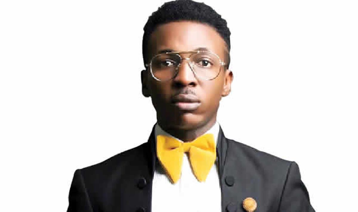 Career, Awards & Biography Of Frank Edwards