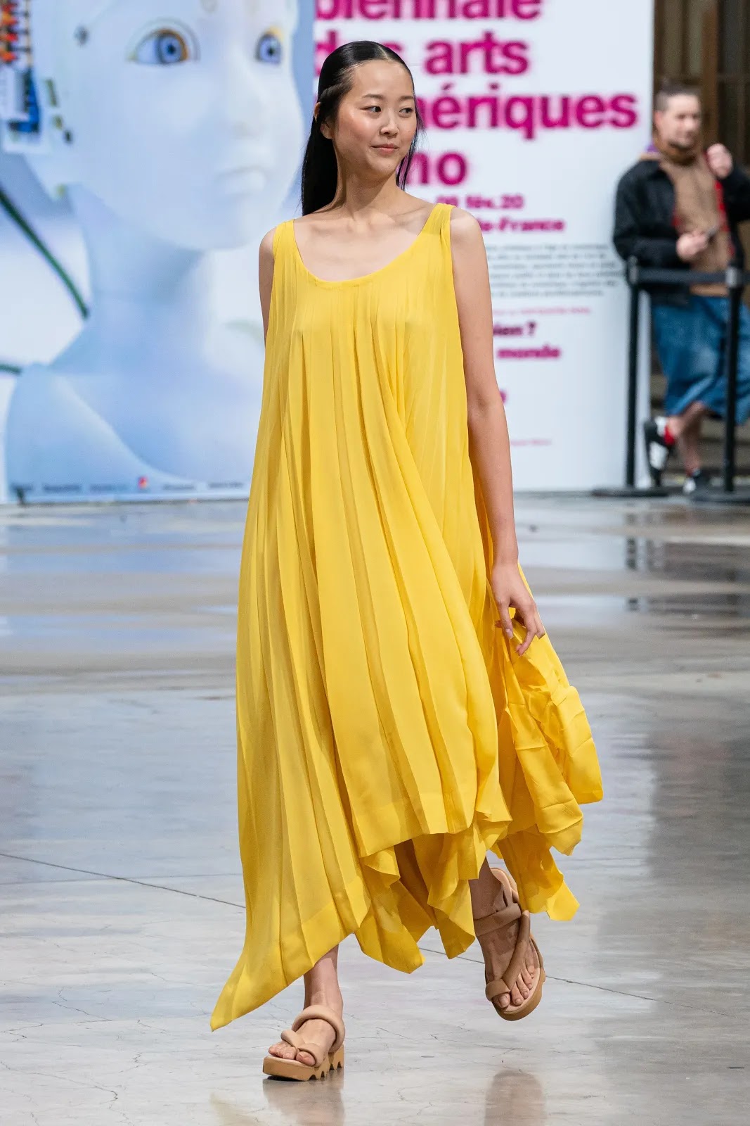 Issey Miyake SPRING 2020 READY-TO-WEAR | Cool Chic Style Fashion