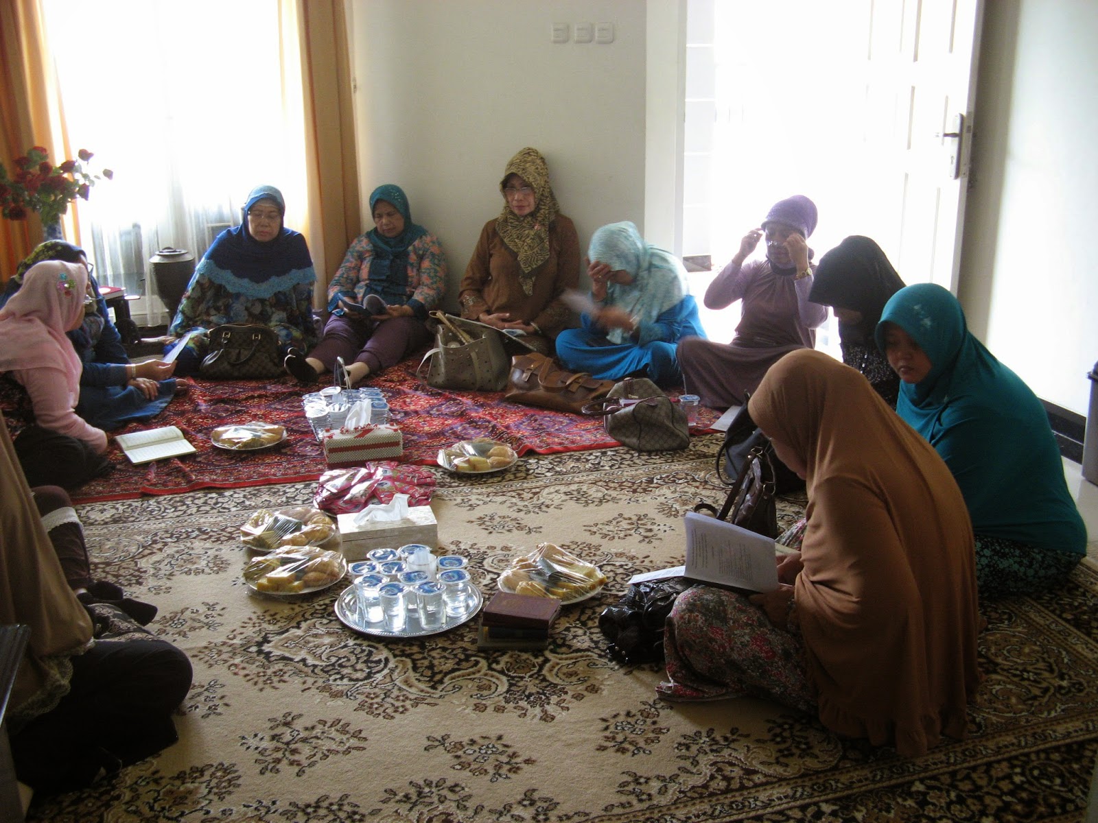 Tujuh hari meninggal amai Djawari ~ YAYASAN T.T.S