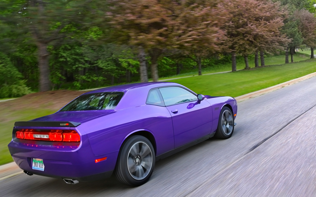 2014 Dodge Challenger SRT