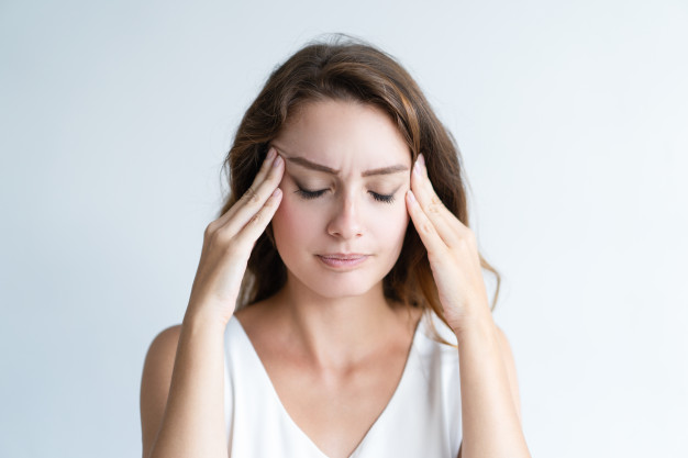 The 5 types of headache (its symptoms and causes)