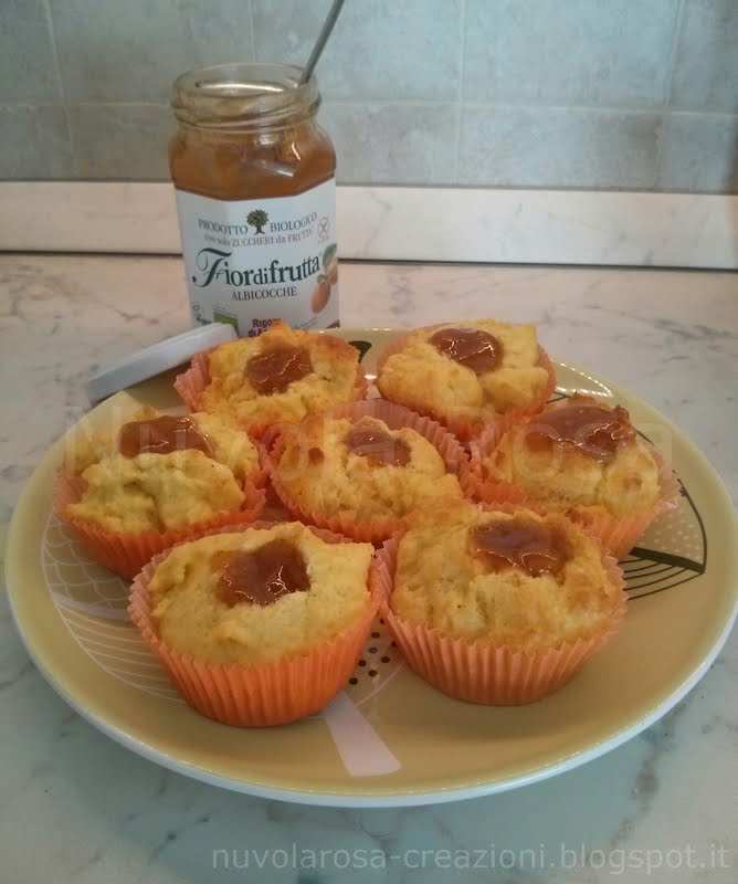 Nuvola Rosa [Ricetta] Muffins allo zafferano e albicocche