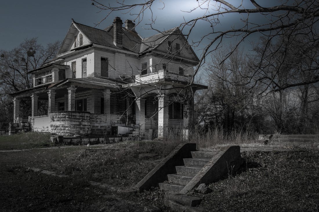 House on a Plantation Real Ghost Stories