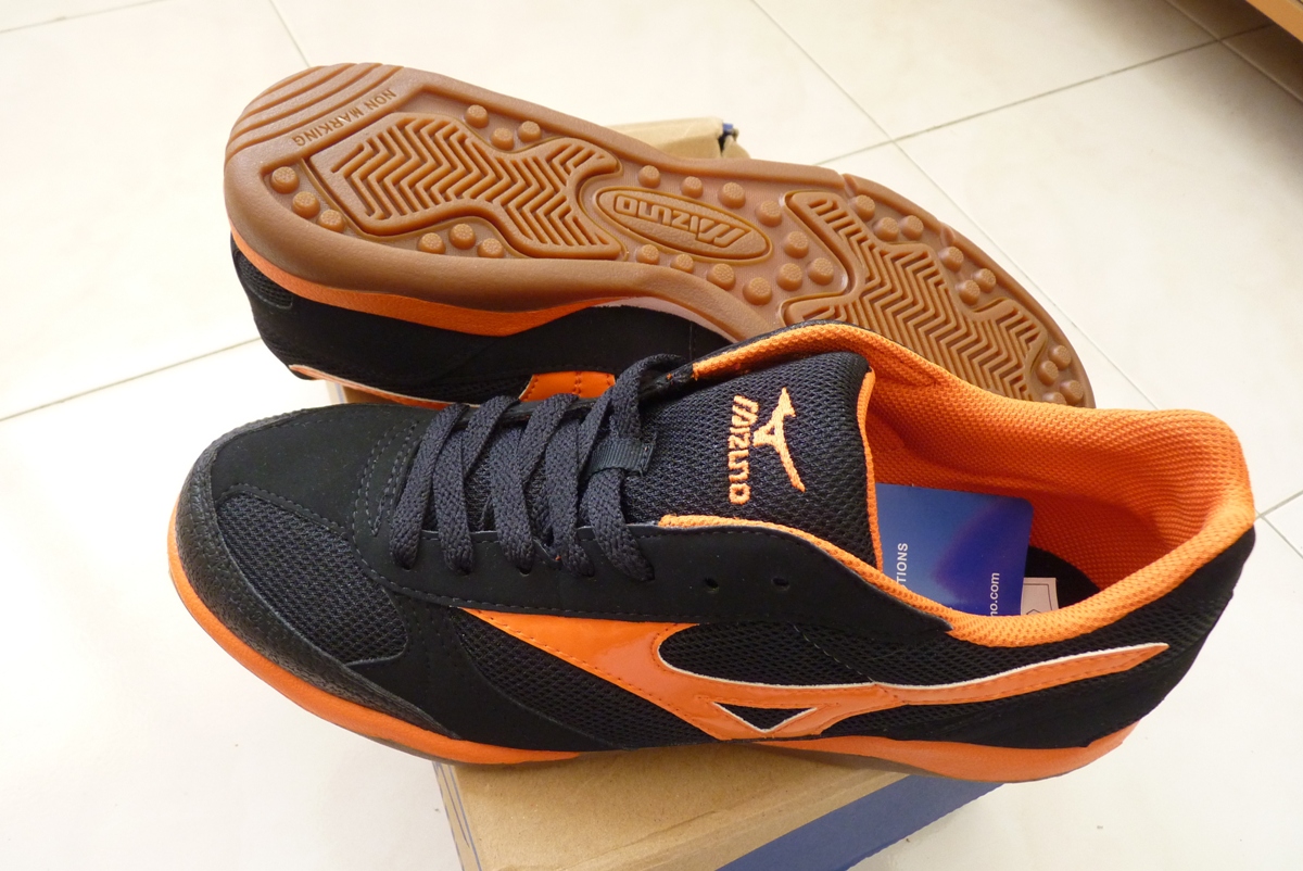 mizuno sala premium 3 in