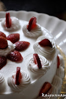 Strawberry Cream Cake
