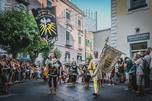 Corteo storico di Sant' Alessandro 2019, Sfilata di Sant' Alessandro 2019, Isola d'Ischia, Foto Ischia, Antiche tradizioni dell' Isola d' Ischia, Ritratto, Castello Aragonese Ischia, Sbandieratori, Mamuthones, 