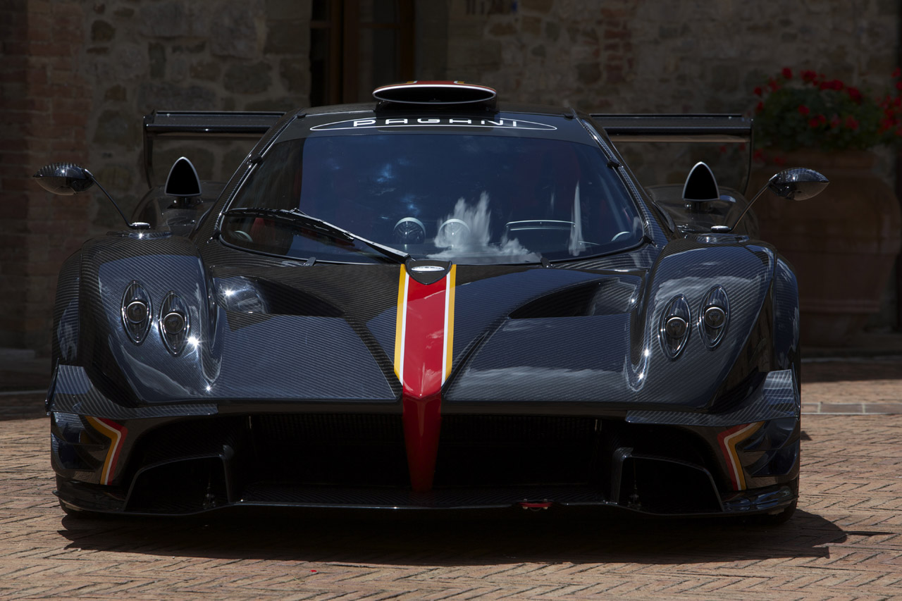 800 Hp Pagani Zonda Revolution Revealed! : ebeasts.com