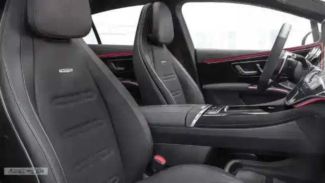 مرسيدس اي ام جي اي كيو اس 2022 من الداخل 2022 Mercedes AMG EQS