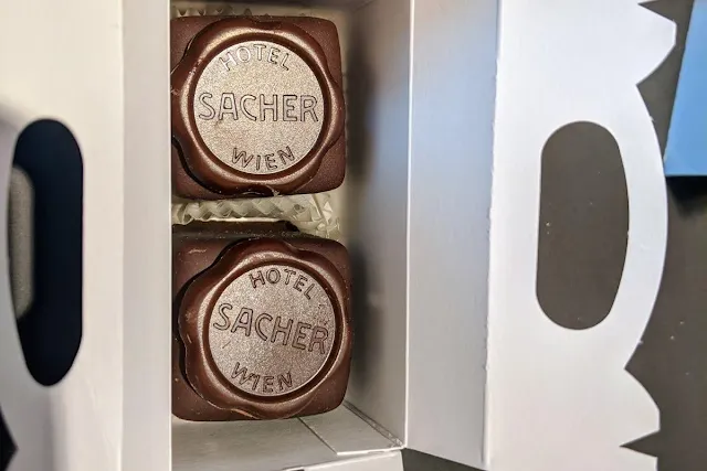 Salzburg in a day: Sacher Torte