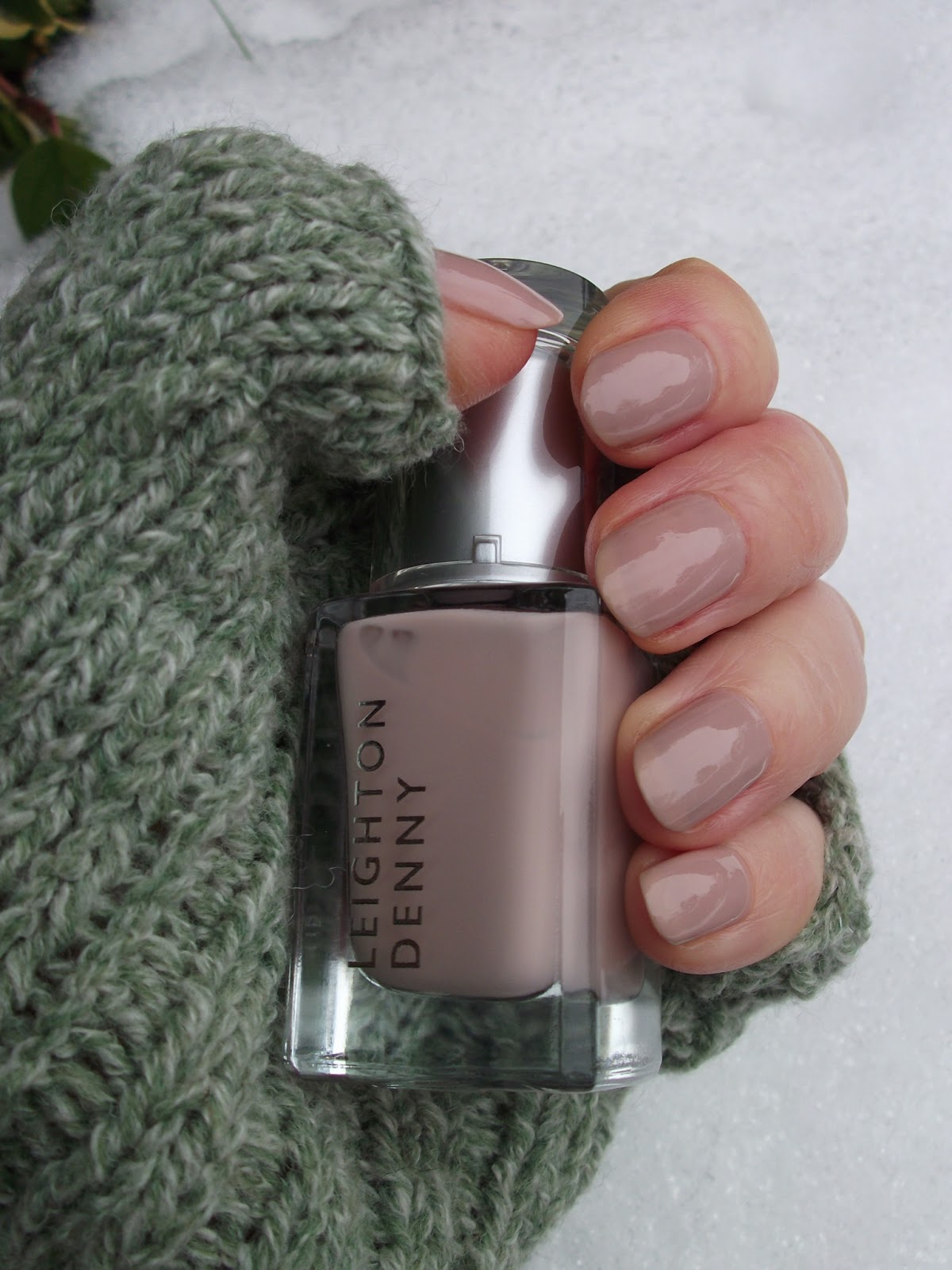 Knitty Nails Leighton Denny In the Buff