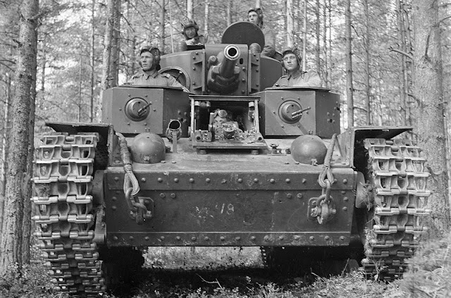 Captured Soviet T-28 tank with Finnish crew,, 8 July 1941 worldwartwo.filminspector.com