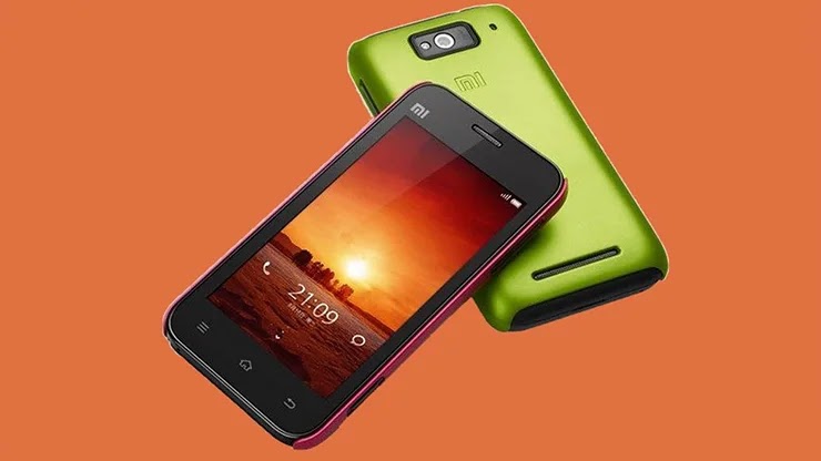 Первый смартфон бренда Xiaomi Бренд Xiaomi