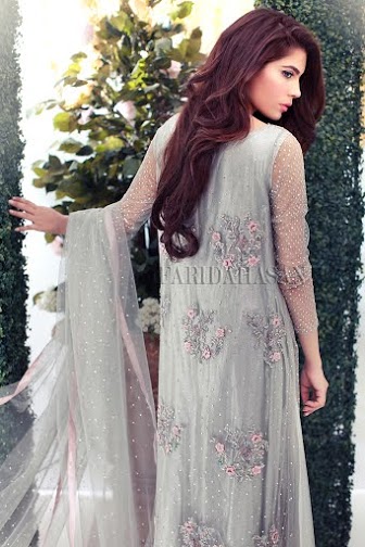 Farida Hasan Formal Wear Collection, Desi Couture, Bridal clothes in Pakistan, formal suit for women, Formal Wear, Pakistani Bride, Pakistan Bridal collection, red alice rao, Embellishment, Pakistan Fashion, Pakistani Fashion Blogger, Fashion Blog, Evening wear in Pakistan